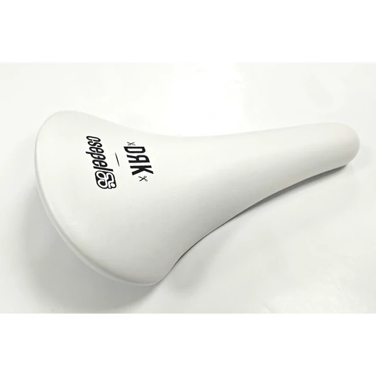 CSEPEL NYEREG PUHOS VELO FEHÉR DRK/CSEPEL LOGO VL-1356 NYEREG