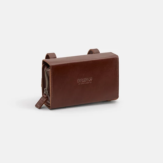 BROOKS SZERSZÁMTÁSKA ÜLÉSRE BARNA B2767 A0 7205 TÁSKA