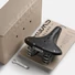 Kép 8/8 - BROOKS NYEREG B67 NŐI FEKETE B427DS A07202 NYEREG - 8