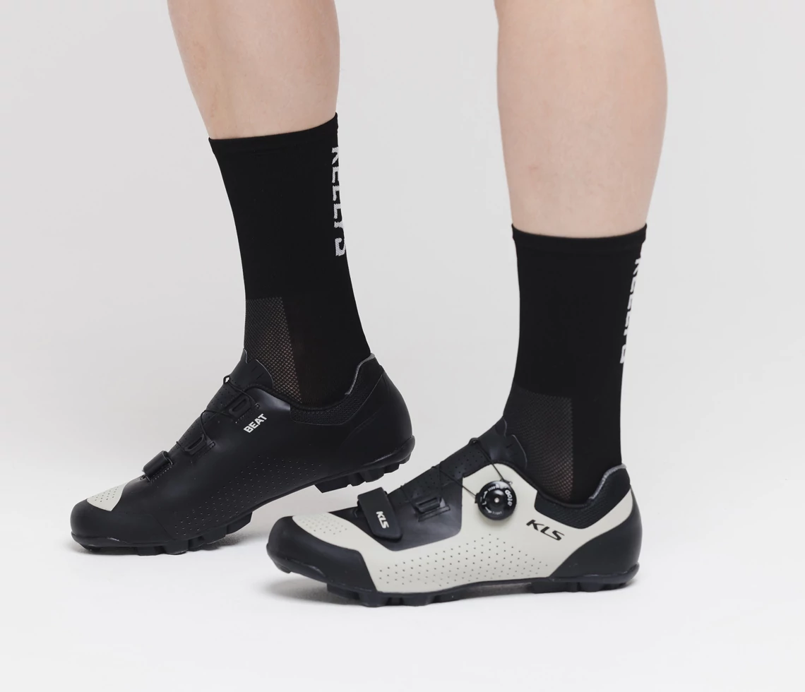 BICYCLE SHOES KLS BEAT BLACK - 43 RUHÁZAT