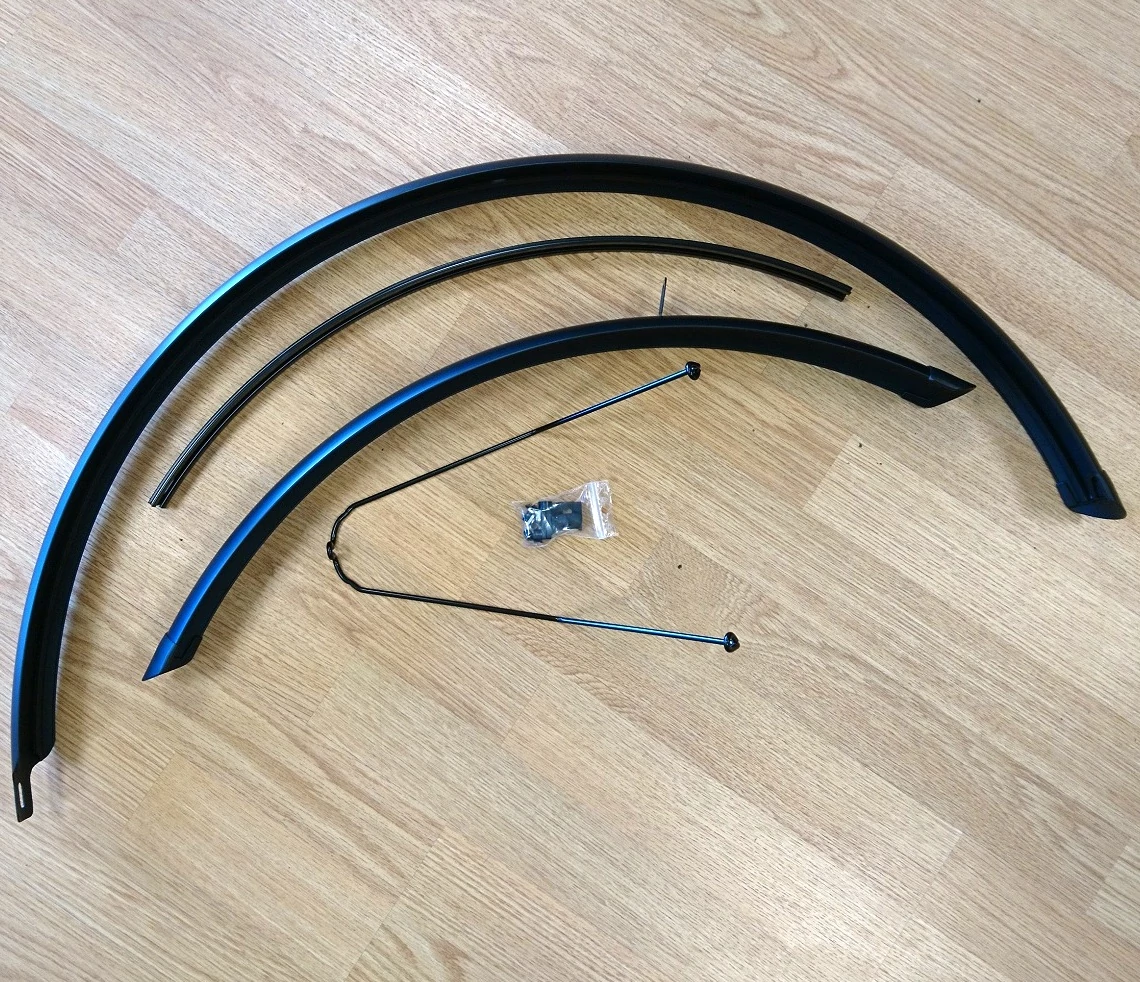 FENDERS - ESTIMA 80 M  21 SÁRVÉDŐ